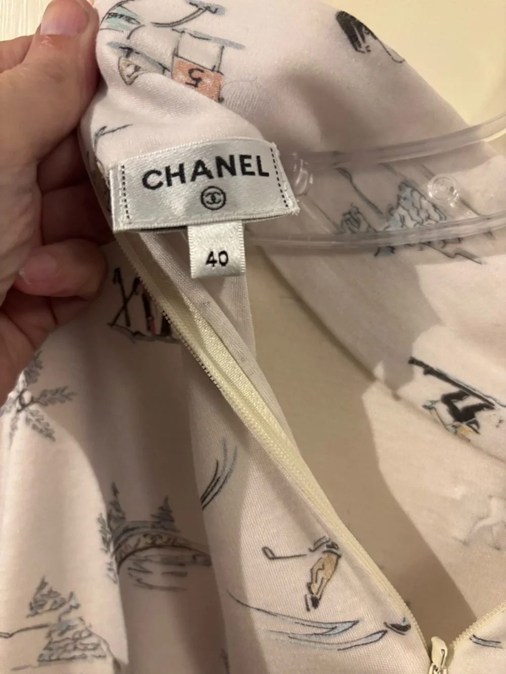 CHANEL excellent fabric